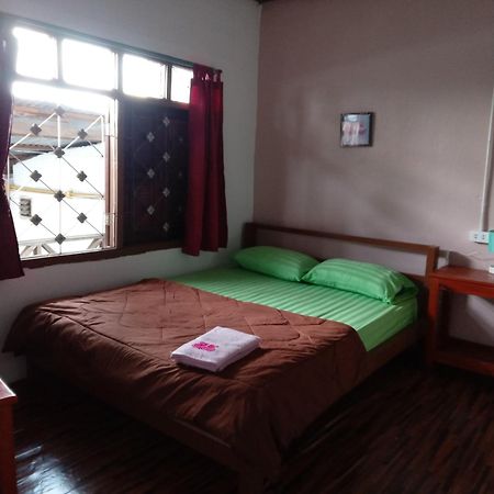 Bami Hostel Thakhek Exterior photo
